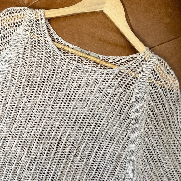 RW&Co crochet  top - poncho style with 3/4 sleeves- cotton - S - Picture 5 of 9